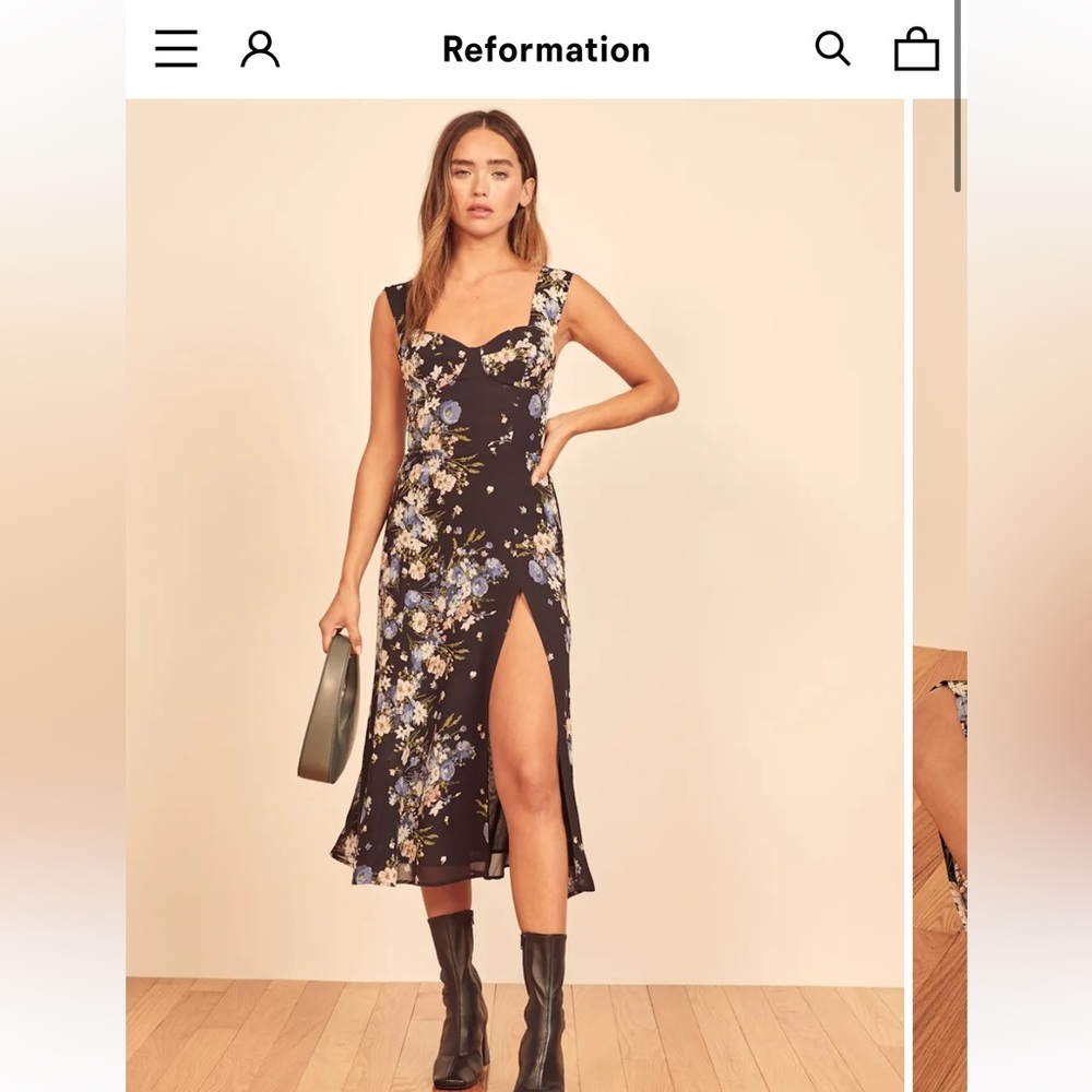 Reformation Navy Floral Fulton dress in size 4